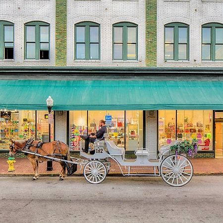 Вилла Savannah Town Экстерьер фото